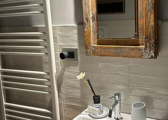 Vecchio Calzaturificio Verducci Affittacamere Montegranaro